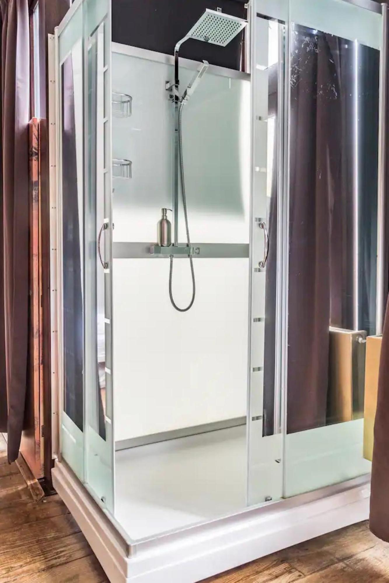 أمستردام Beautiful Apartment With Asian Style Bedroom Near Rai & Center المظهر الخارجي الصورة